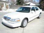 2005 Lincoln Town Car Signature 4dr