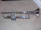Yamaha YTR9335CHS Chicago Custom Artist Series Bb Trumpet Silver Mint