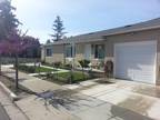 $2950 / 3br - 1560ft² - Duplex available May 1, 2013