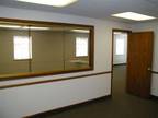 1600ft² - OFFICE SUITE AVAILABLE - SOUTH SIDE (HOWELL AVENUE) (map)