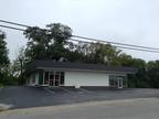 2400ft² - Office or retail for lease overlooking the River