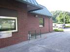 $4000 / 2326ft² - ---RESTAURANT---////---BEAUTIFUL TURNKEY OFFICE SPACE----