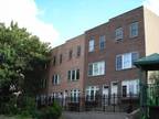 $2400 / 1400ft² - Town home located in Northern Liberties. Parking INCLUDED.