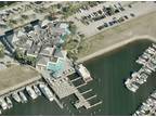 $450000 / 7000ft² - Waterfront Restaurant / Nightclub Business For Sale