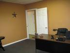 $850 / 1425ft² - PRIME OFFICE SPACE