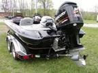 pula 2005 Triton TR21X Bass Fishing Boat