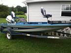 1984 Bumble Bee 16ft fishing boat -