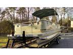 2004 - 20 foot Playbuoy Aspen Tahoe Pontoon Boat with new trailer