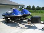Two 2007 Yamaha Waverunners VX Deluxe Jet Ski Wave Runner Low Hours