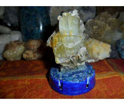 Exceptional Lustrous Aquamarine Crystal on Mica Museum 1130 ct is a Blue Collectibles for Sale in New York NY