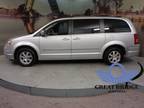 2009 Chrysler Town and Country Touring Touring Mini-Van 4dr