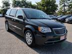 2016 Chrysler Town and Country Touring Touring 4dr Mini-Van