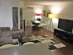 Fully Furnished 1 Bedroom 761 Bay (Bay andamp; College)
