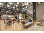 Join a collaborative coworking environment in Spaces Commerc
