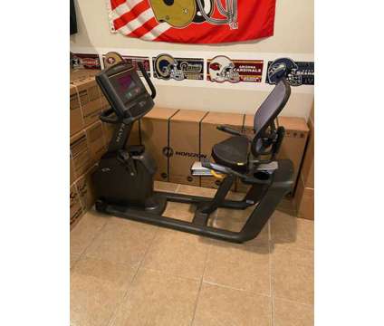 Matrix Fitness R30 Recumbent Bike w/XR Console is a Exercise Equipment for Sale in Mount Pleasant SC