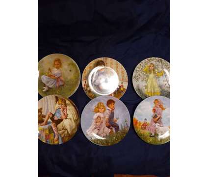 Mother Goose Series Plate Set is a Collectibles for Sale in Arlington TX