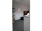$300 / 180ft² - Retail Office Space
