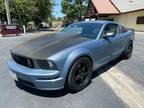 2006 Ford Mustang GT Deluxe Coupe COUPE 2-DR