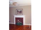 $585 / 2br - bright, spacious highland apartment (246 Olive) 2br bedroom
