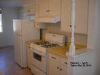 $750 / 2br - LEMOORE - 2br APARTMENT - Small quiet complex - GREAT LOCATION!