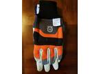 Husqvarna Functional Saw Protection Gloves, Large Size 10