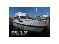 Uniflite sport sedan sportfish/convertibles 1977