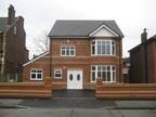 10 bed Detached House in Gatley for rent