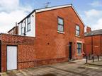 4 bedroom in Salford Greater Manchester M6 5pw