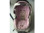 Graco Infant carseat for a baby girl - $20 (los Banos )