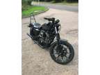 Harley davidson sportster 883 Iron. IMMACULATE