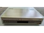 Sony SLV-D100 DVD VCR Combo Player Hi-Fi Stereo VHS Recorder