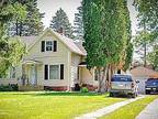 555 4th St Sw, Forest Lake, Mn 55025