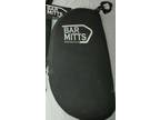 NEW Bar Mitts Winter Bot Water Bottle Pogie w/TAGS Black