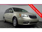 2013 Chrysler Town and Country Touring Cincinnati, OH