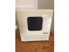 i Wave Cube Personal Portable 0.3 cu ft Microwave Oven White