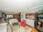Home For Sale In West Islip, New York