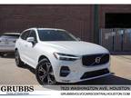 2022 Volvo XC60 B5 Momentum