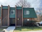 823 Meadowview Ln #823 Mont Clare, PA 19453