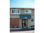 $1655 / 1br - 635ft² - Small MV Community at the Center of Convenience!
