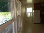 $2950 / 2br - Midtown Palo Alto Apt, Private Garage and Washer/Dryer