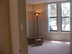 $1733 / 1br - 600ft² - Bright And Sunny Floor Plans Just A Block To The Beach