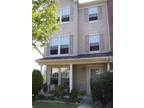 $1650 / 3br - 1600ft² - Beautiful 3 level End-of-group Townhome in safe