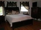 $1350 / 4br - 4 Bedroom House (158 W. 14th Street) 4br bedroom