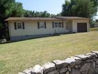 $645 / 3br - house for rent (1417 Ozark Drive) 3br bedroom