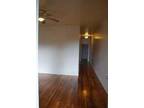 $550 / 1br - 700ft² - BRRRR its Chilly out! Heat's included in the sweet pad!