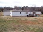 $425 / 2br - 910ft² - 2 bd mobile home (lincolnton nc) (map) 2br bedroom