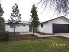 $950 / 3br - 1254ft² - BEAUTIFUL 3 BEDROOM HOME - 985 W. VIEIRA (TULARE) (map)