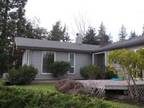 $1695 / 3br - AMAZING HOME W/ VIEWS OF WHATCOM + MORE! MUST SEE!