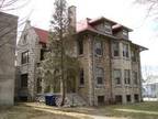 $400 / 1br - 7600ft² - Furnished Rooms At An "Old Giant Stone Rectory" (401