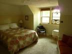 $250 / 1br - 450ft² - Weekly or Monthly Rental--Furnished Master Bedroom